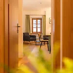Apartment The Salt Vis A Vis