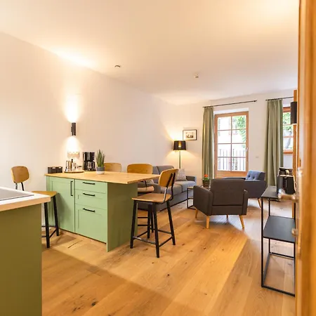 The Salt Vis A Vis Apartment *