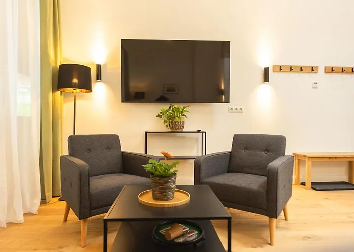 Апартаменты The Salt Vis A Vis Халляйн